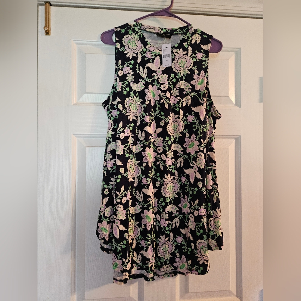 Sleeveless High Neck Top